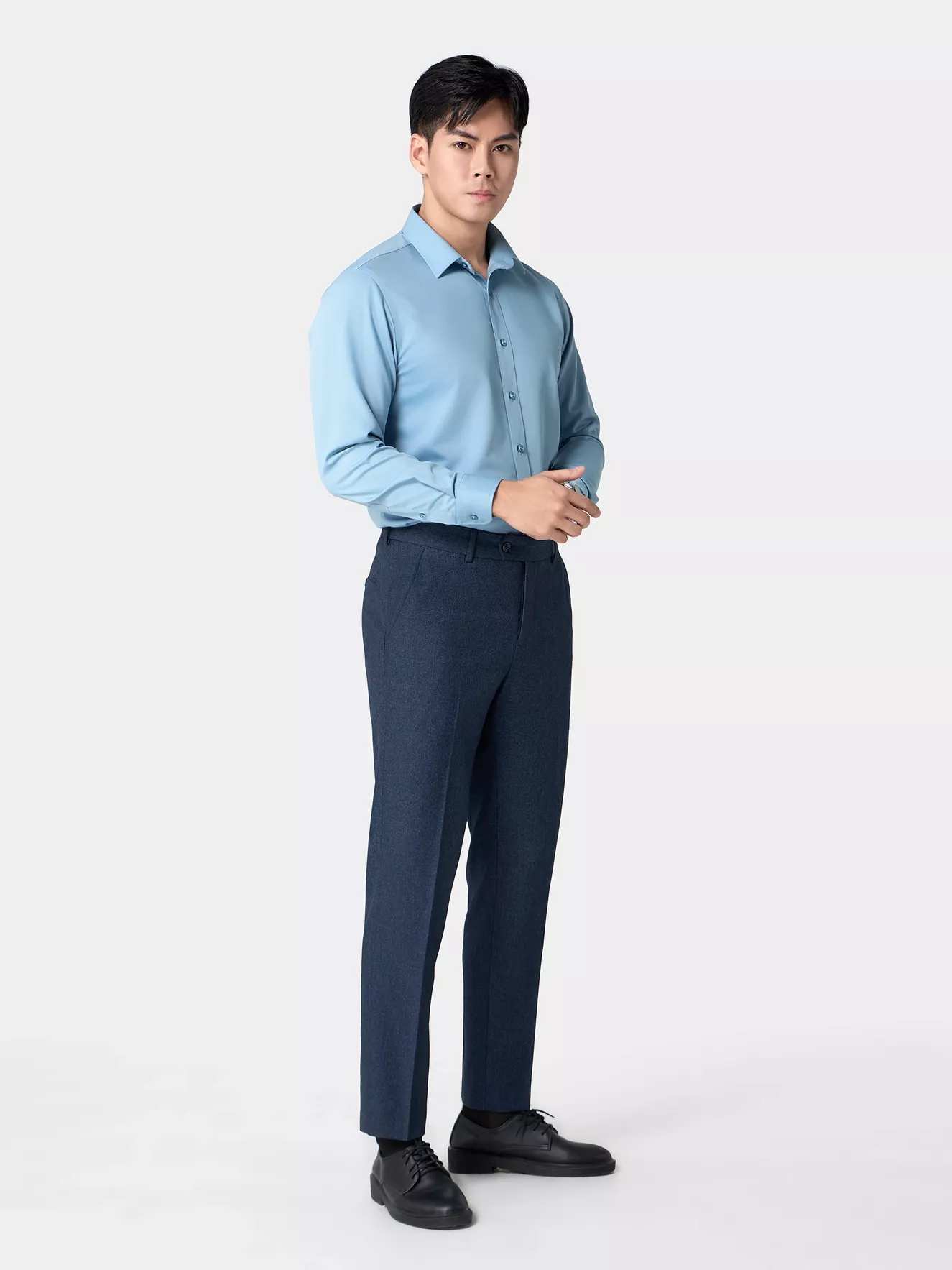 Áo Sơ Mi Nam Màu Xanh Trơn 5S Fashion Phom Regular ASM24028