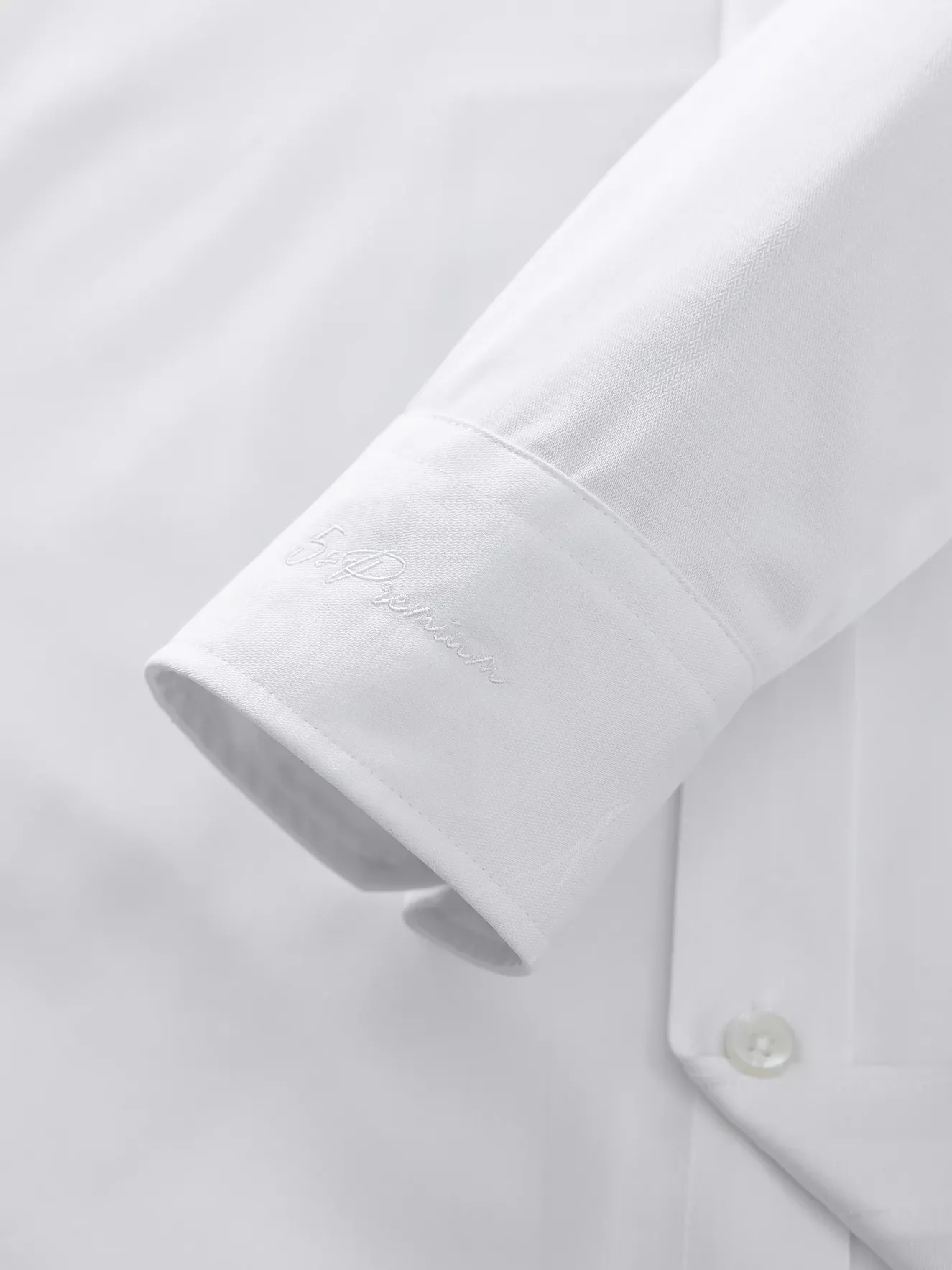 Áo Sơ Mi Nam Dài Tay Màu Trắng Họa Tiết 5S Fashion Slimfit ASM24037