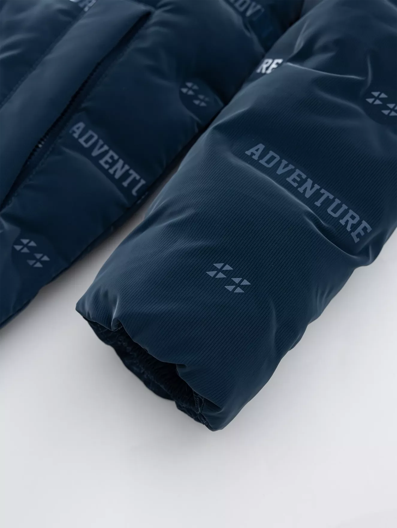 Áo Phao Cổ Trụ Seamless 5S Fashion Họa Tiết Phom Slimfit APH24029