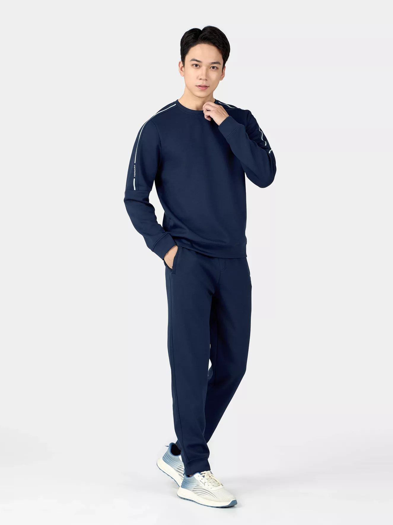 Áo Nỉ Nam Cổ Tròn In Line Phối Chữ 5S Fashion Slimfit BANI24017