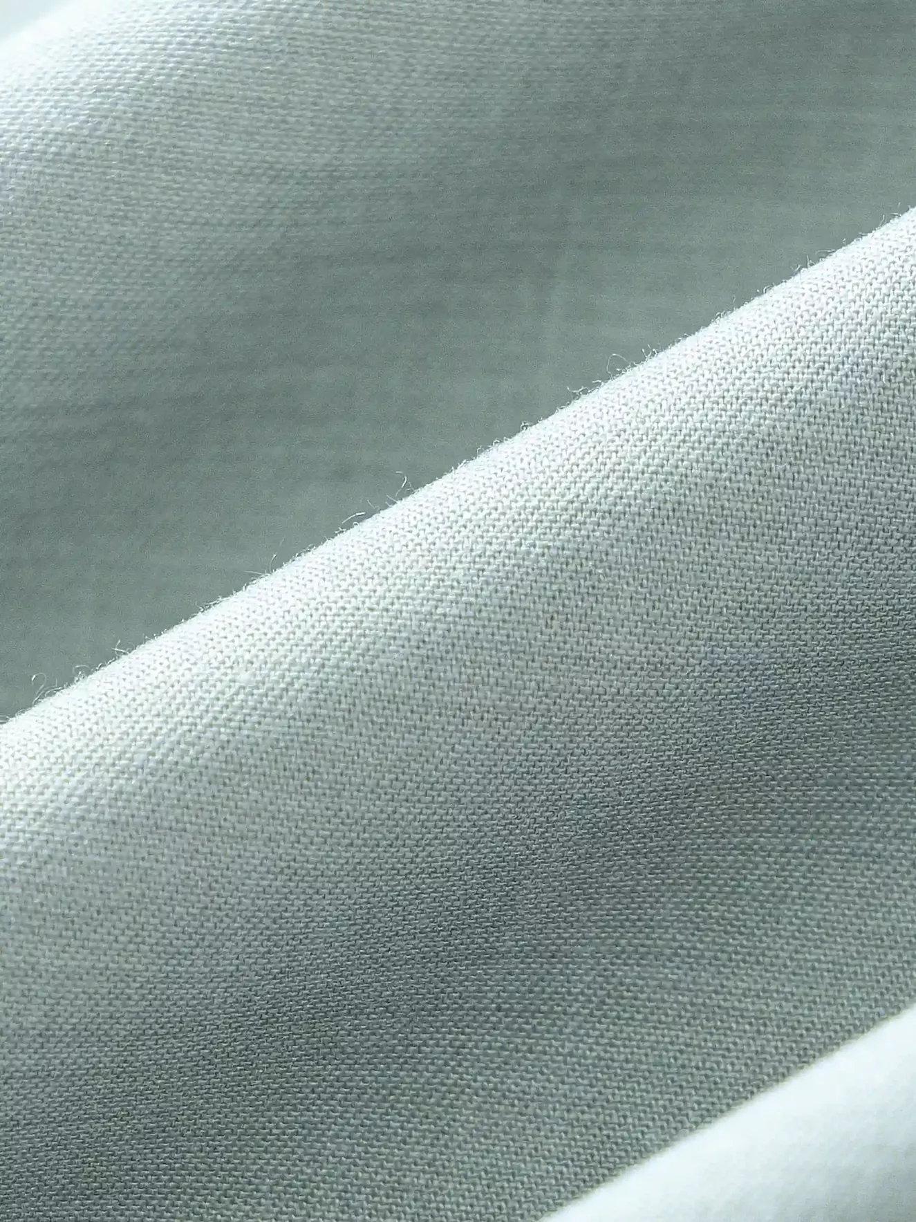 Áo Sơ Mi Nam Ngắn Tay 5S Fashion Trơn Slimfit ASC25018