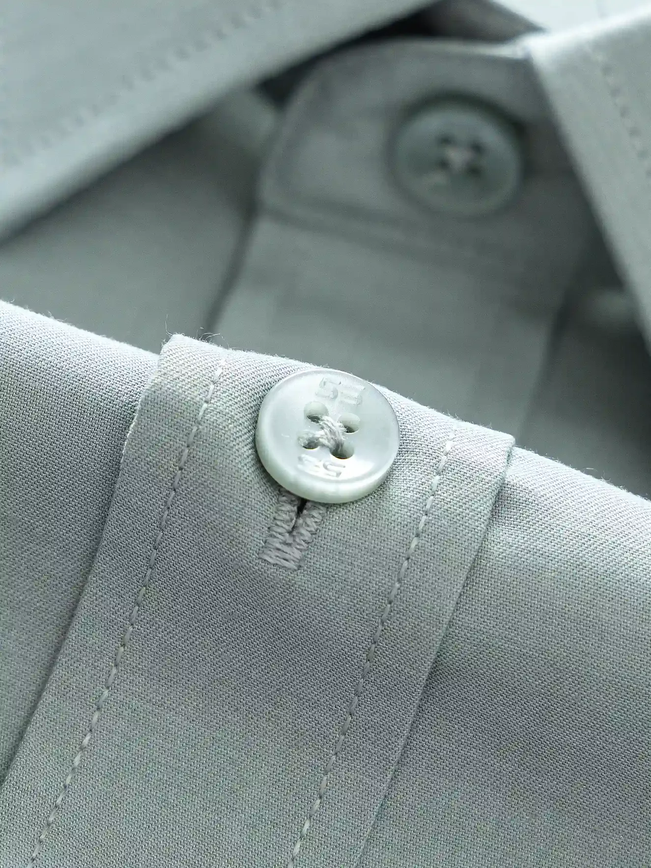 Áo Sơ Mi Nam Ngắn Tay 5S Fashion Trơn Slimfit ASC25018