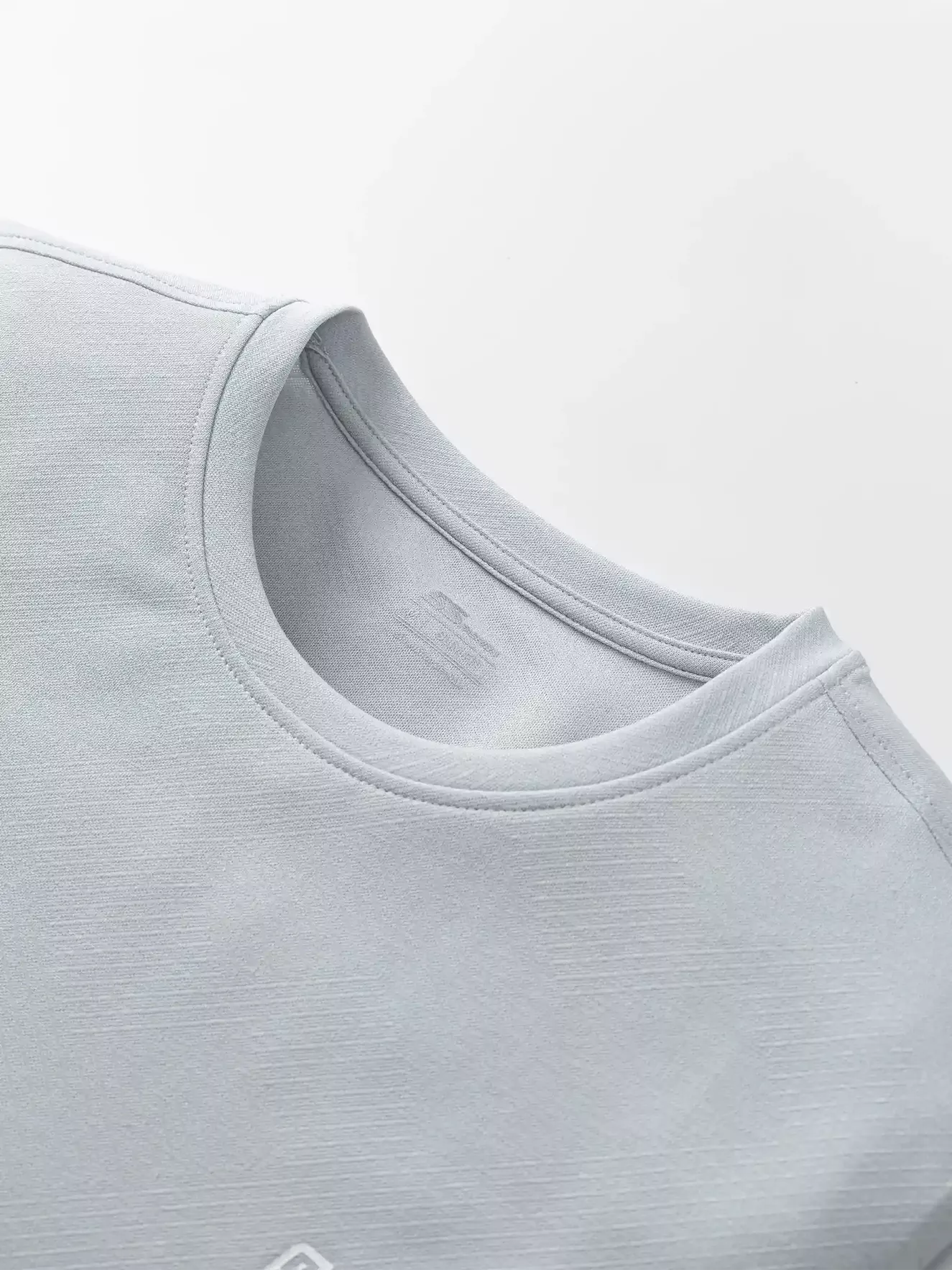 Áo Thun Nam 5S Fashion Hiệu Ứng In Nổi Slimfit ATS25035