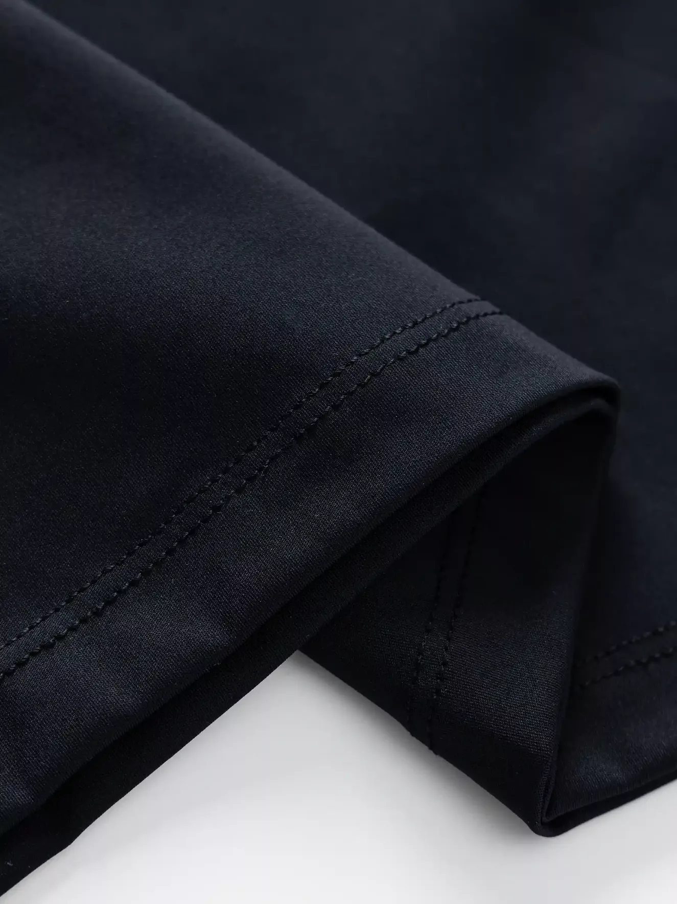 Áo Thun Nam Thể Thao 5S Fashion In Lưng Phom Regular ATS25054