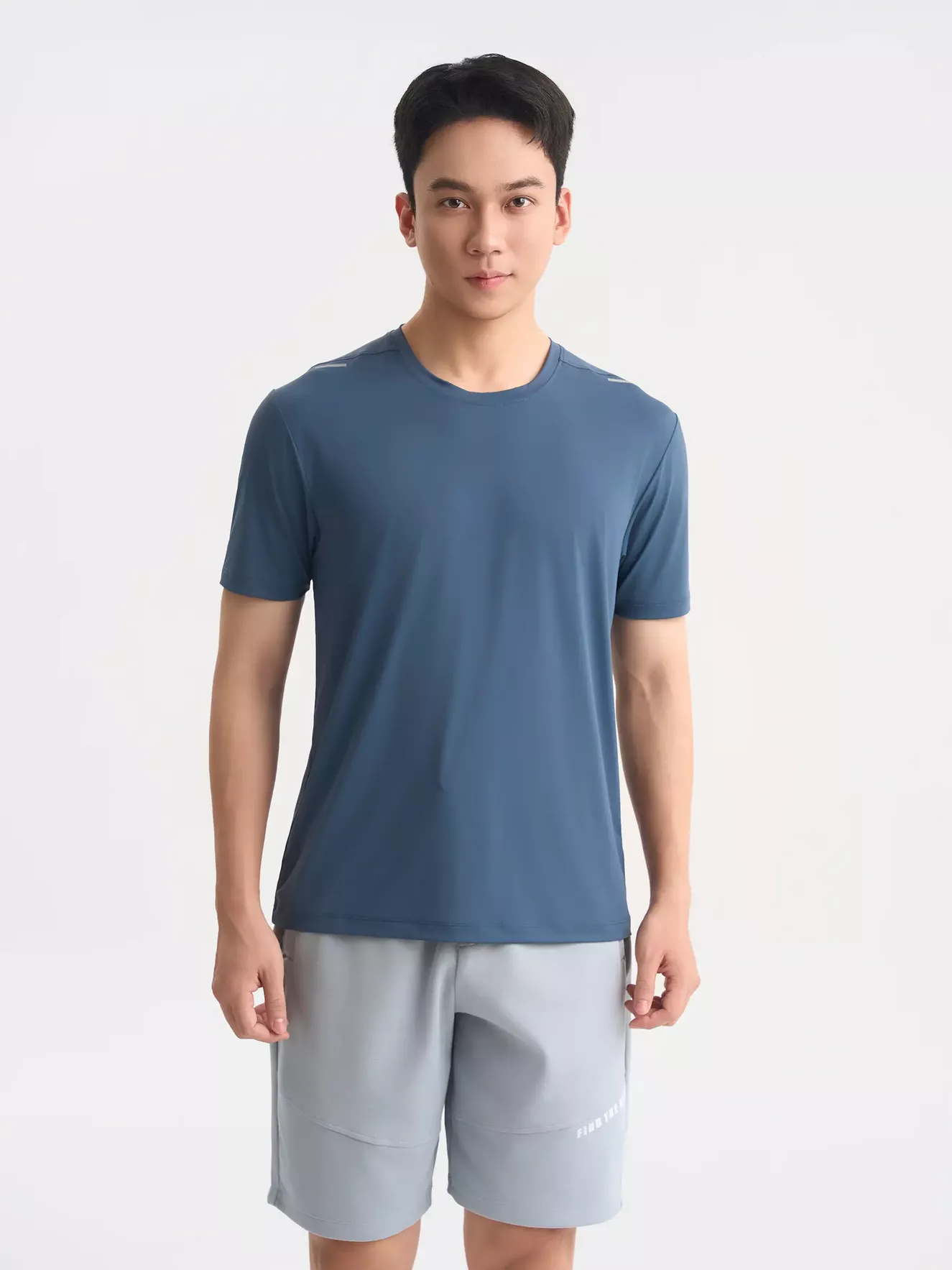 Áo Thun Nam Thể Thao 5S Fashion In Lưng ATS25018