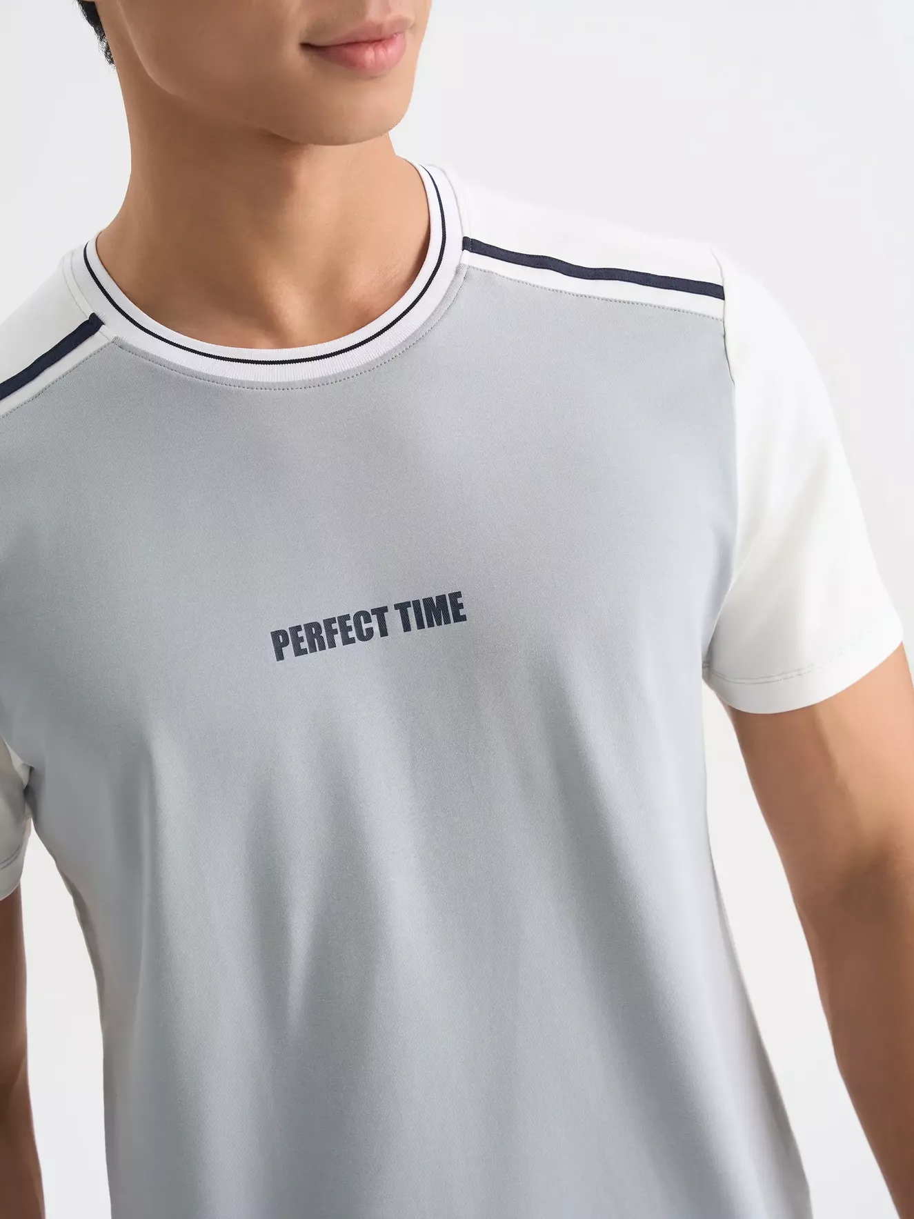 Áo Thun Nam Can Phối 5S Fashion Phom Regular ATS25029