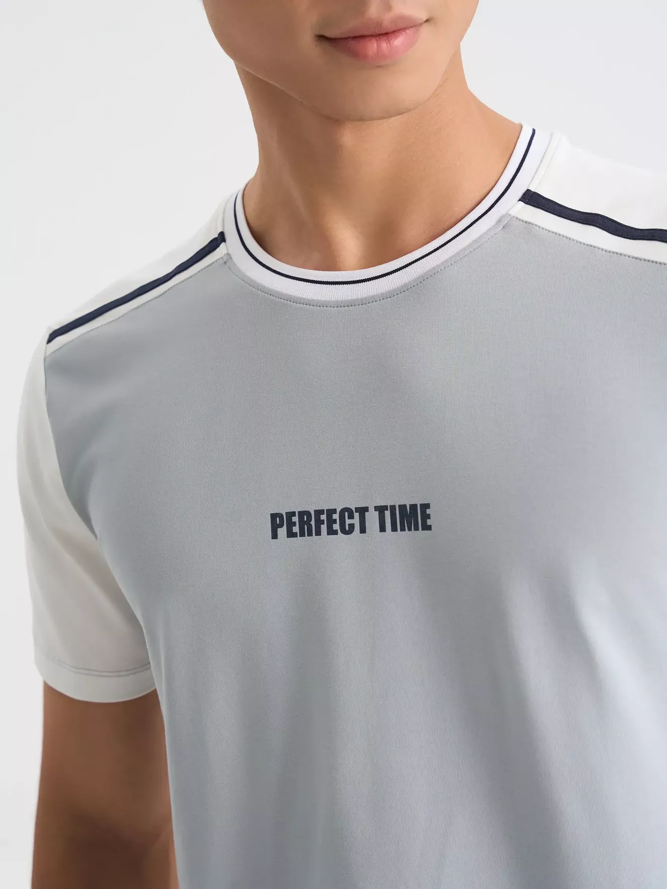 Áo Thun Nam Can Phối 5S Fashion Phom Regular ATS25029