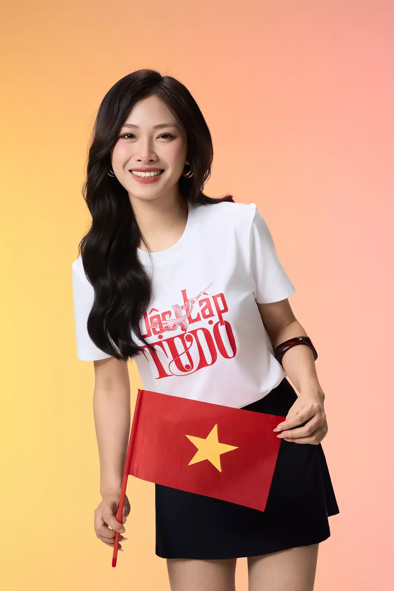 Áo Thun Cờ Đỏ Sao Vàng Unisex 5S Fashion In Độc Lập Tự Do ATS25080