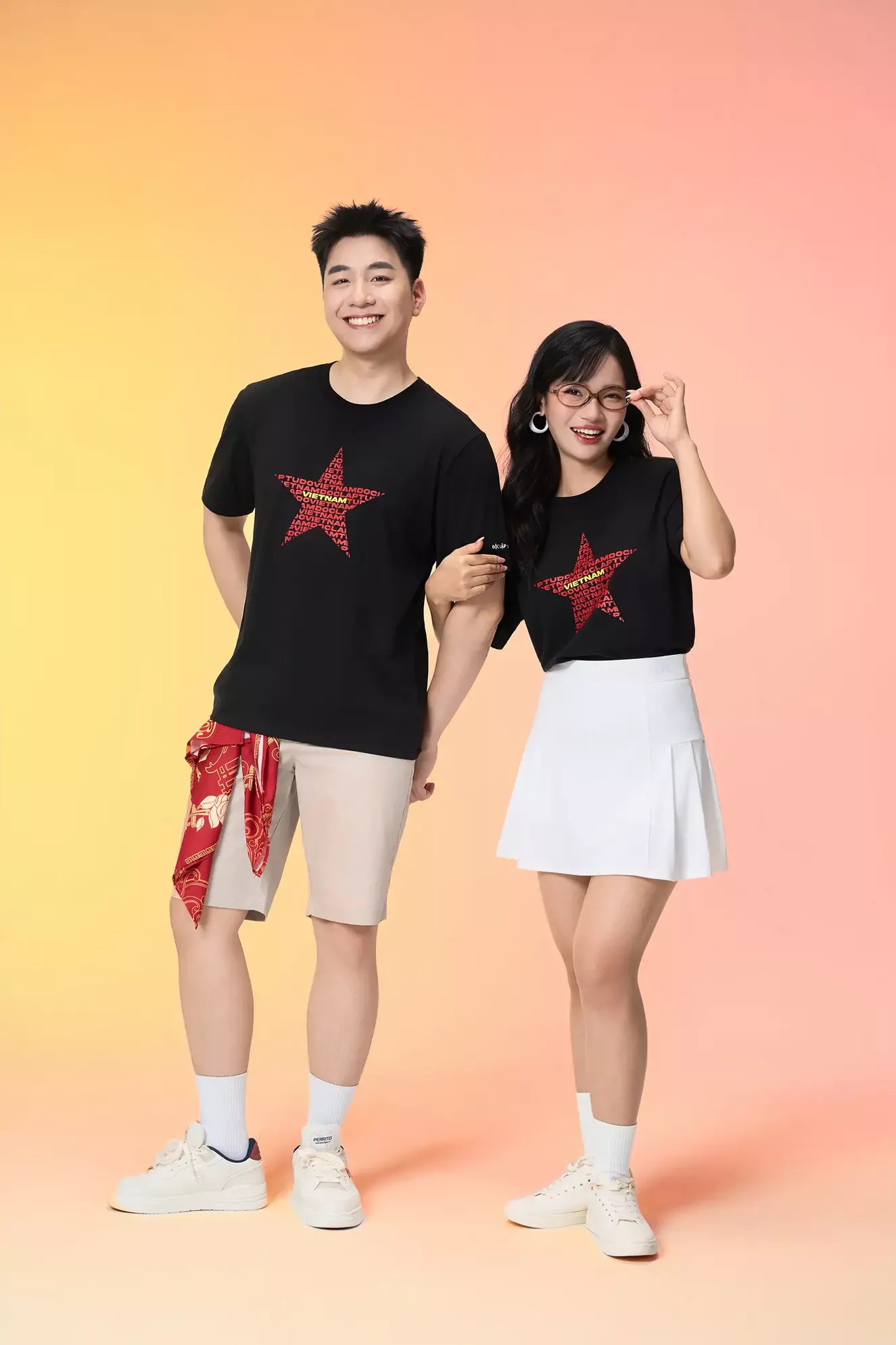 Áo Thun Unisex Cờ Đỏ Sao Vàng 5S Fashion Phom Casual ATS25099