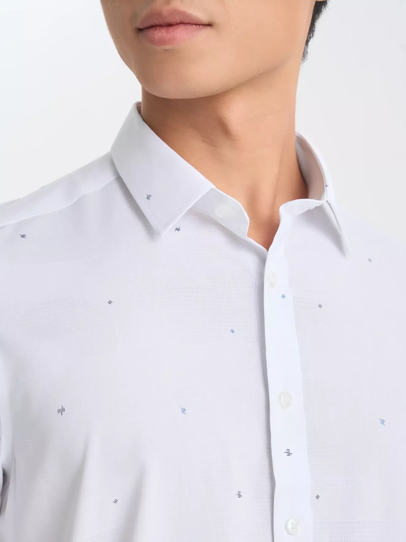 Áo Sơ Mi Nam Ngắn Tay 5S Fashion Họa Tiết Màu Trắng Slimfit ASC25034