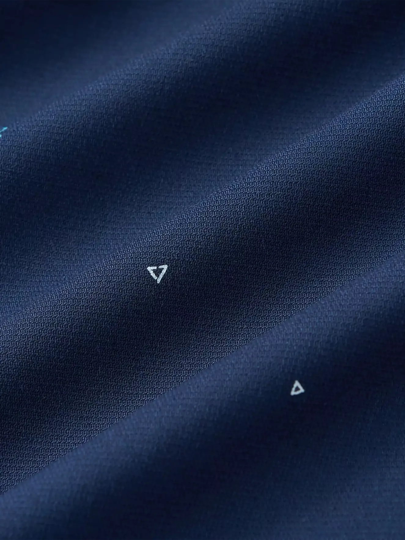 Áo Sơ Mi Nam Ngắn Tay Họa Tiết 5S Fashion Phom Smart Fit ASC25009