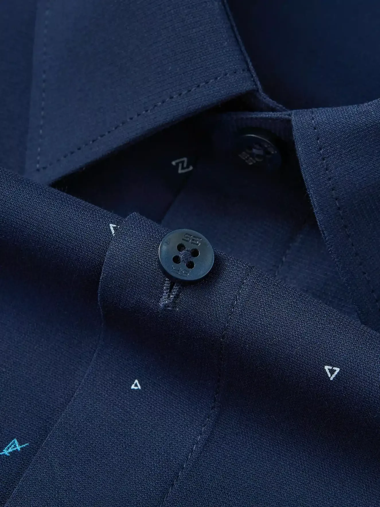 Áo Sơ Mi Nam Ngắn Tay Họa Tiết 5S Fashion Phom Smart Fit ASC25009