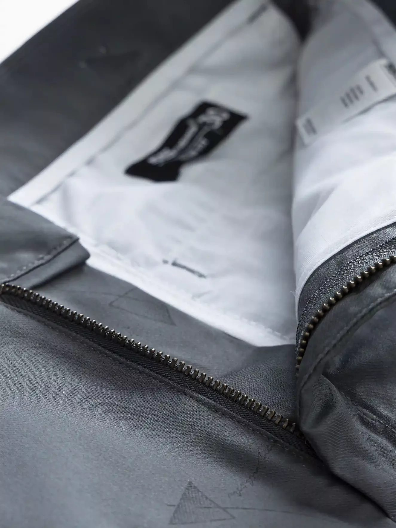 Quần Short Kaki Nam 5S Fashion Họa Tiết Cạp Cúc QSK24012