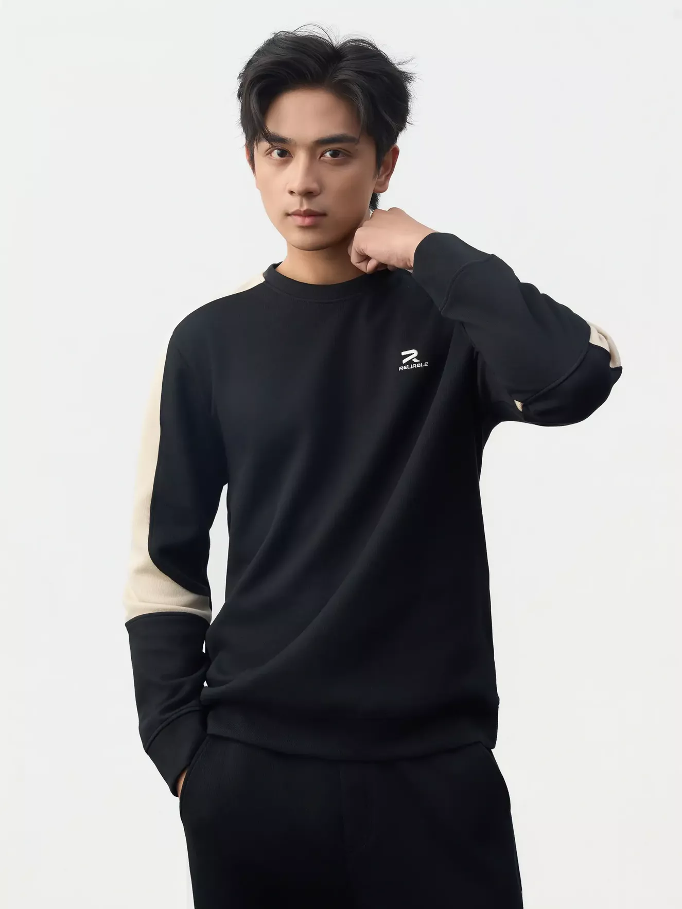 Áo Nỉ Nam RELIABLE S-WARM 5S Fashion Can Phối Slimfit MBANI25005