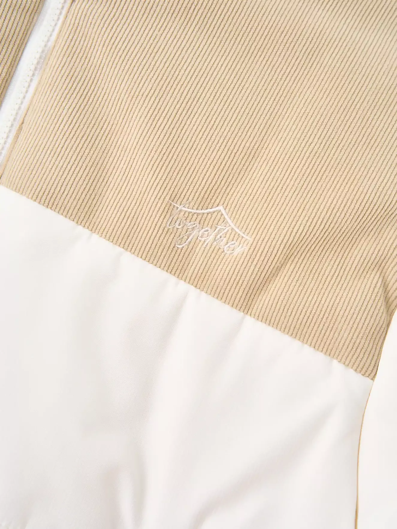 Áo Phao Nữ Can Phối Nhung Cổ Trụ 5S Fashion Phom Slimfit W0PHF25001