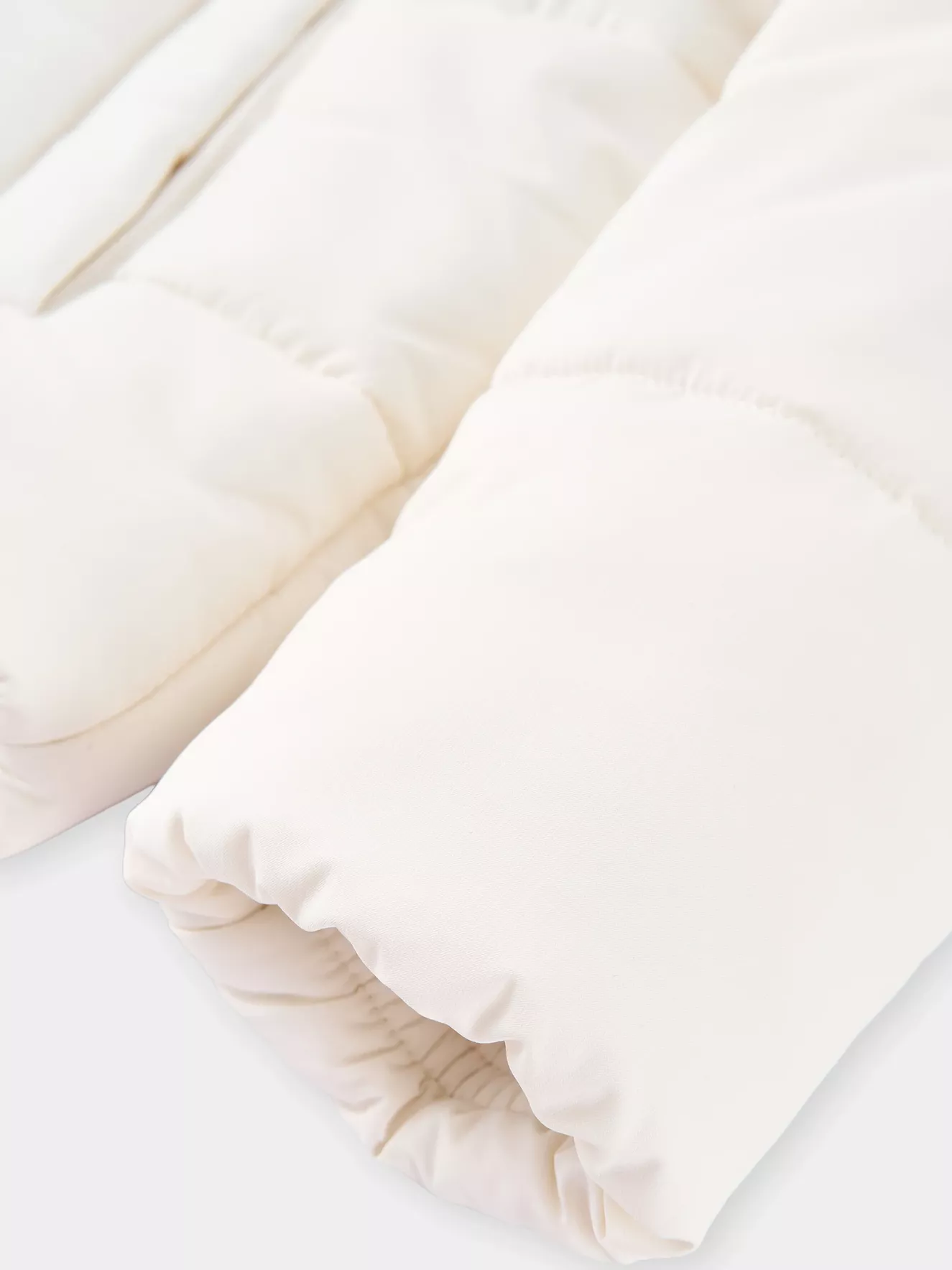 Áo Phao Nữ Can Phối Nhung Cổ Trụ 5S Fashion Phom Slimfit W0PHF25001