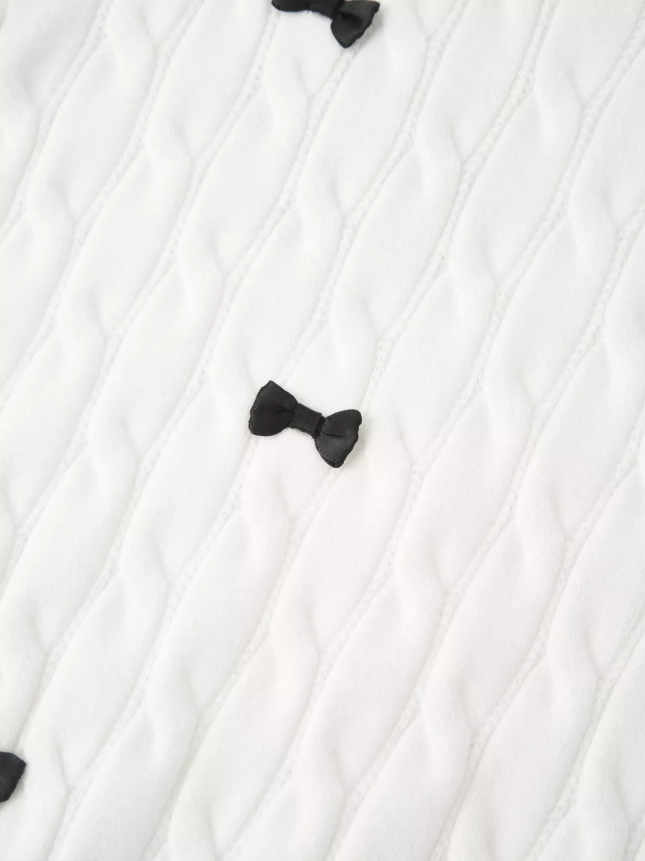 Áo Len Bé Gái Đính Nơ 5S Fashion Kiểu Vặn Thừng Phom Regular G0ALE25001