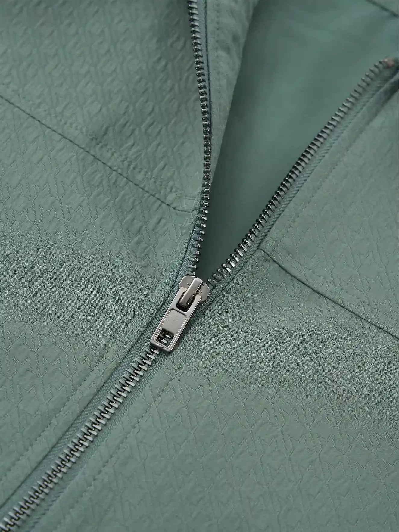 Áo Khoác Thời Trang Nam 5S Fashion Cổ Đức Vải Hiệu Ứng M0AKH25019