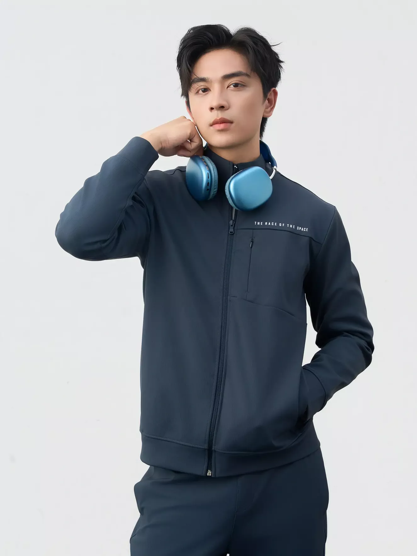 Áo Nỉ Nam Cổ Trụ Kéo Khóa 5S Fashion Phom Slimfit MBAKN25020