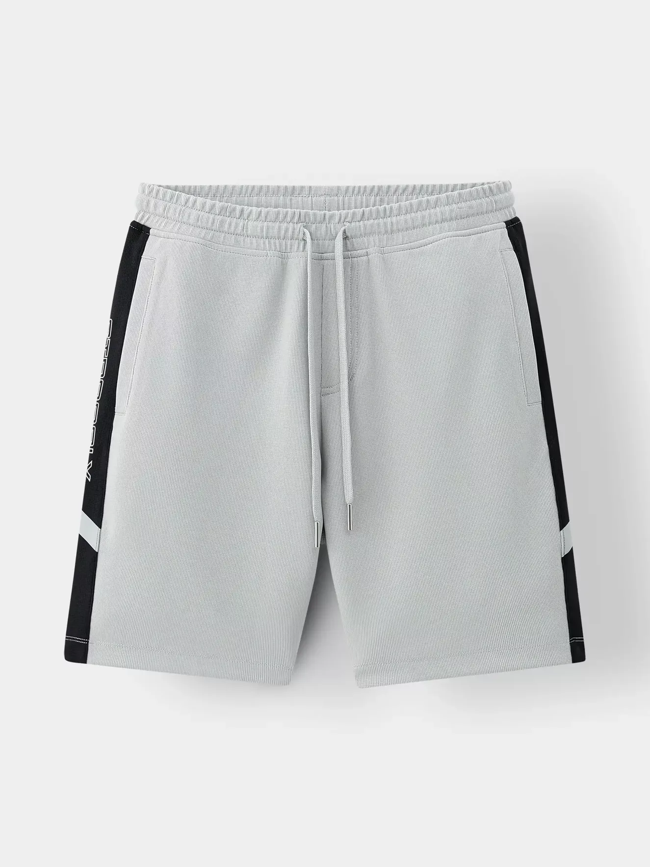 Quần Short Nam Casual Can Phối In Chữ Slimfit QSC25002