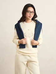 Áo Nỉ Nữ 5S Fashion Thêu Huy Hiệu Phom Regular WBANI25001