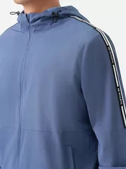 Áo Khoác Gió Thể Thao 5S Fashion Slimfit AGB23002