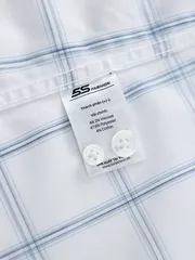 Áo Sơ Mi Nam Dài Tay Màu Trắng Kẻ Ô Slimfit ASM24009