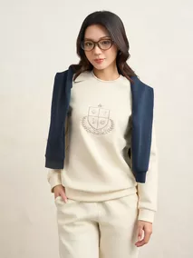 Áo Nỉ Nữ 5S Fashion Thêu Huy Hiệu Phom Regular WBANI25001