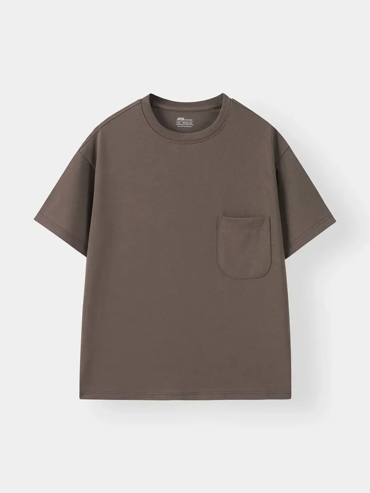 Áo Thun Bé Trai 5S Fashion Có Túi Ngực Phom Regular B0ATS26005